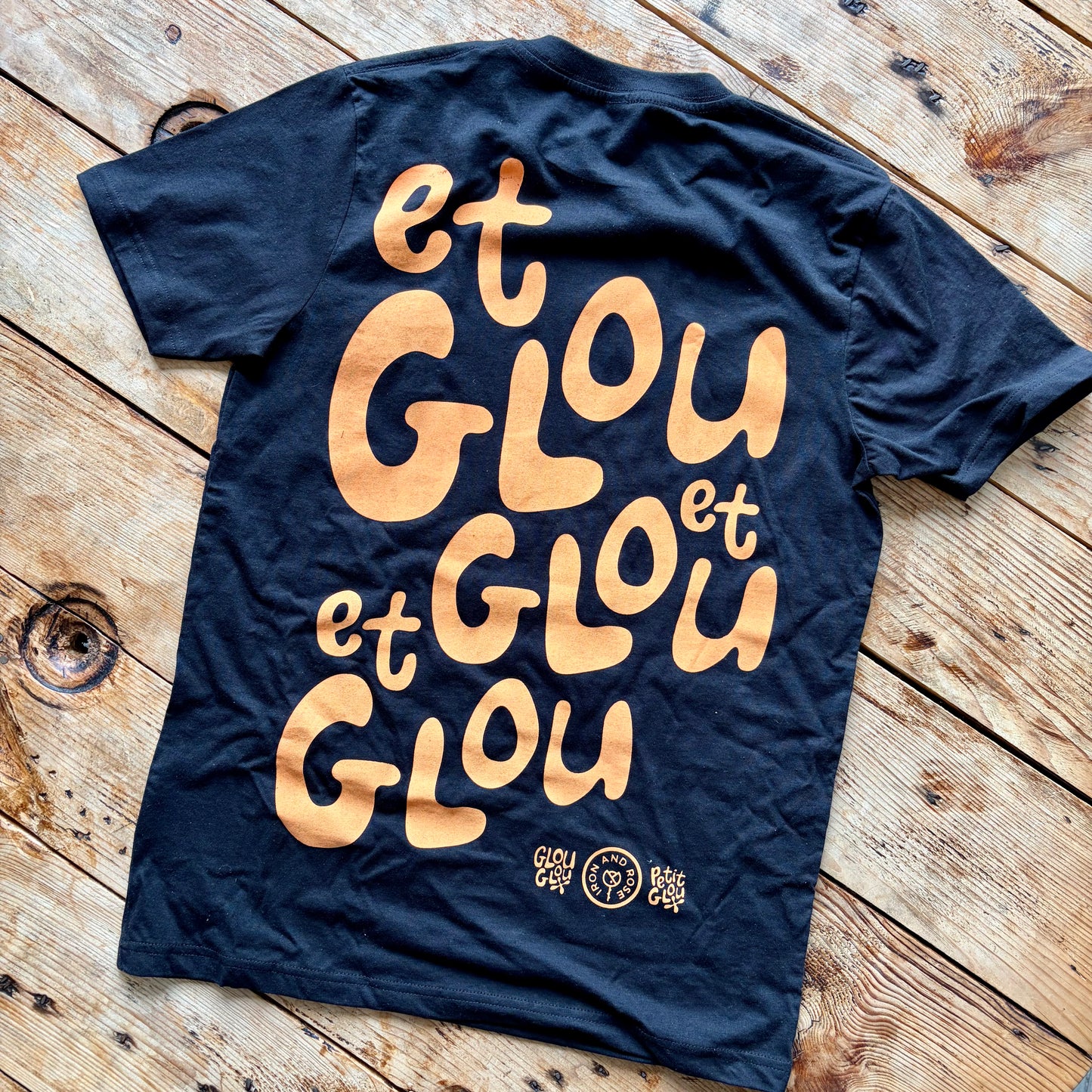 GlouGlou Team T-shirts - black with orange print