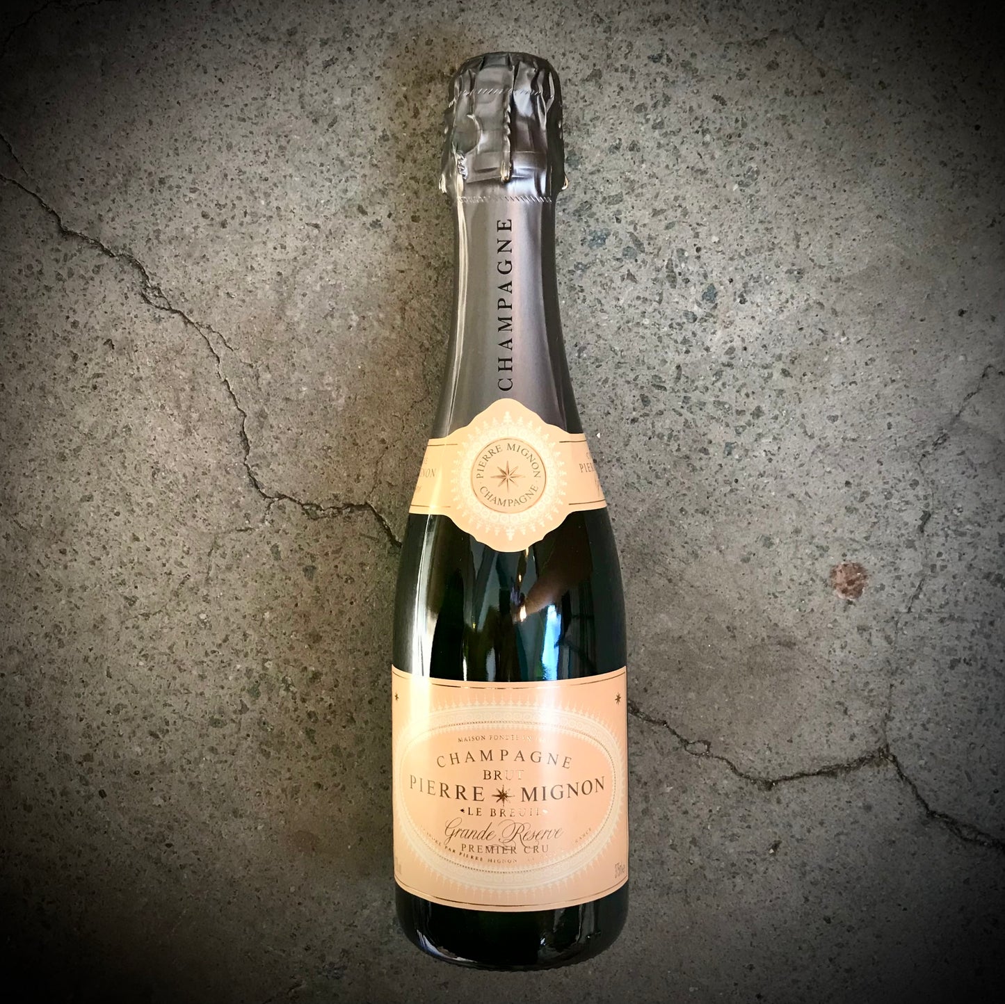 Pierre Mignon, Grande Reserve, Premier Cru, Champagne 37.5cl
