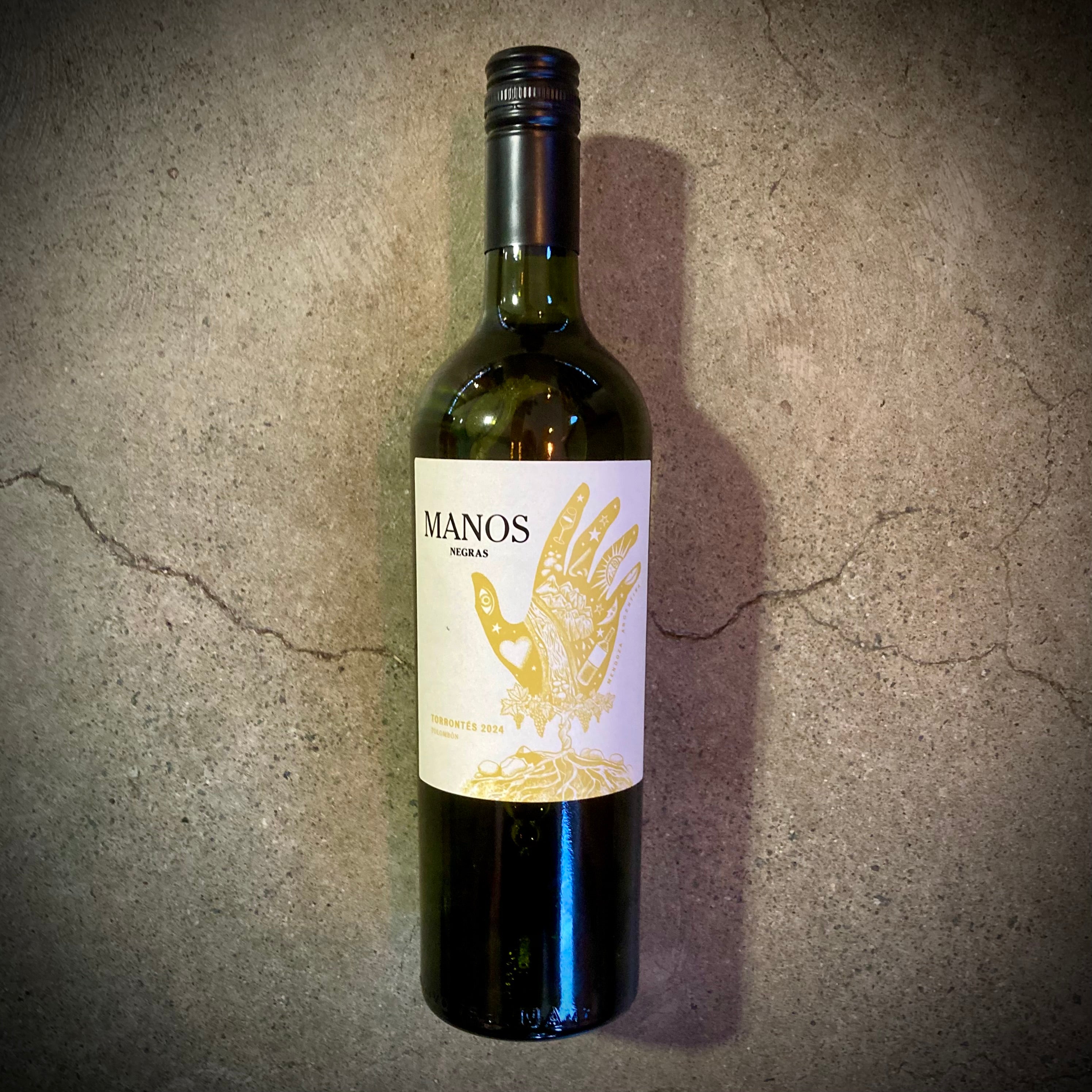 Manos Negras, Torrontes, Salta, Argentina – Iron & Rose